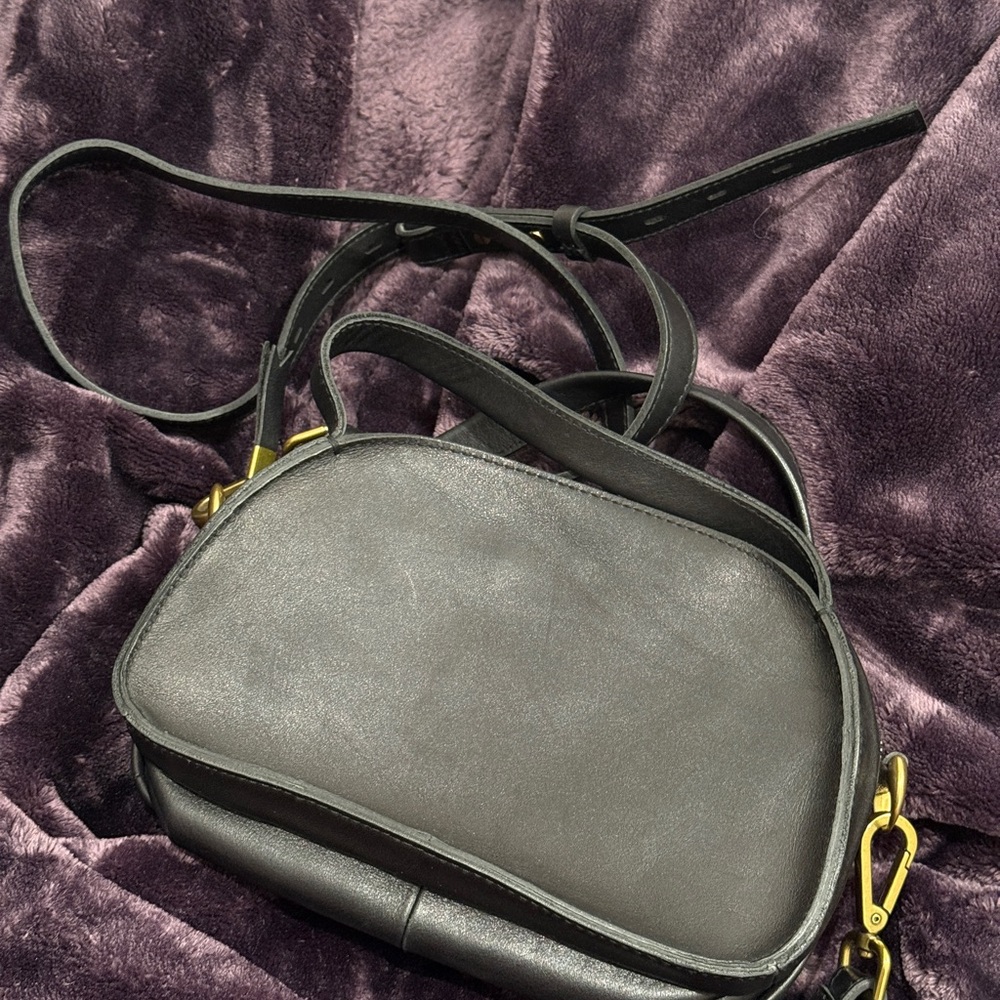 Madewell Black Leather Crossbody Handbag - Picture 2 of 2